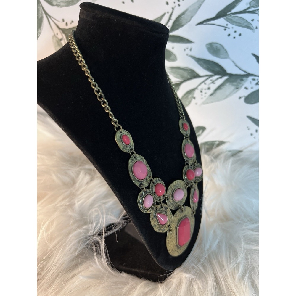 Ruby Rd. Vintage Pink Red Cabochon Bib Statement Necklace Boho-Chic Hammered - Picture 15 of 16